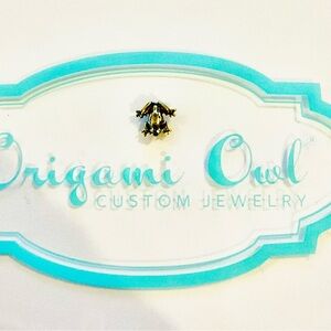 Origami Owl Frog Silver Authentic Bracelet Necklace Charm
